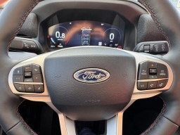 Ford Explorer Active RWD 2025