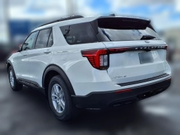 Ford Explorer Active w/200A Pkg RWD 2026
