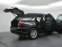 Ford Explorer Active w/200A Pkg RWD 2026