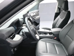 Ford Explorer Active w/200A Pkg RWD 2026