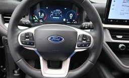 Ford Explorer Active w/200A Pkg RWD 2026