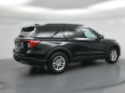 Ford Explorer Active w/200A Pkg RWD 2026