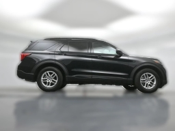 Ford Explorer Active w/200A Pkg RWD 2026