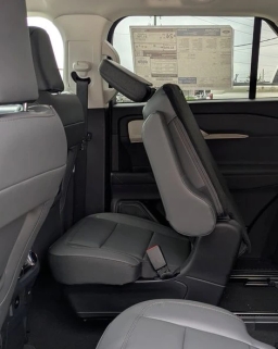 Ford Explorer Active w/200A Pkg RWD 2026