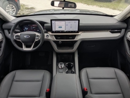 Ford Explorer Active w/200A Pkg RWD 2026