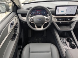Ford Explorer Active w/200A Pkg RWD 2026