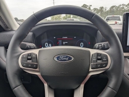 Ford Explorer Active w/200A Pkg RWD 2026