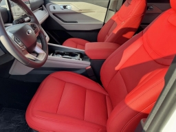 Ford Explorer Active RWD 2025