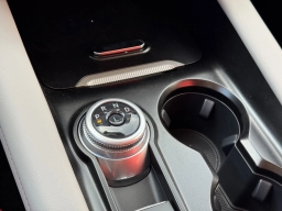 Ford Explorer Active RWD 2025