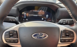 Ford Explorer Active RWD 2025
