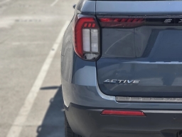 Ford Explorer Active RWD 2026