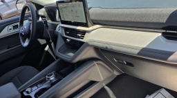 Ford Explorer Active RWD 2026