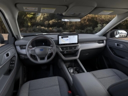 Ford Explorer Active w/200A Pkg RWD 2026