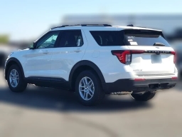 Ford Explorer Active w/200A Pkg RWD 2026