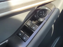 Ford Explorer Active w/200A Pkg RWD 2026