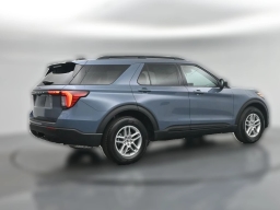 Ford Explorer Active w/200A Pkg RWD 2026