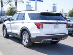 Ford Explorer Active w/200A Pkg RWD 2026
