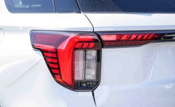 Ford Explorer Active w/200A Pkg RWD 2026