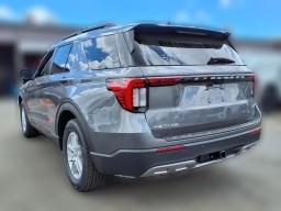 Ford Explorer Active w/200A Pkg RWD 2026