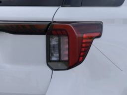 Ford Explorer Active w/100A Pkg RWD 2026