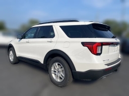 Ford Explorer Active w/200A Pkg RWD 2026