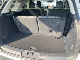 Ford Explorer Active w/200A Pkg RWD 2026