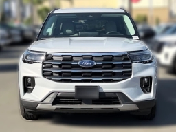 Ford Explorer Active w/200A Pkg RWD 2026
