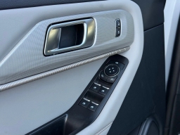Ford Explorer Active w/200A Pkg RWD 2026