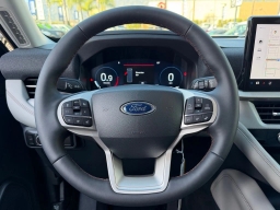 Ford Explorer Active w/200A Pkg RWD 2026