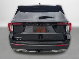 Ford Explorer Active w/200A Pkg RWD 2026