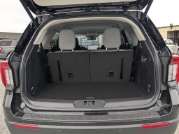 Ford Explorer Active w/200A Pkg RWD 2026