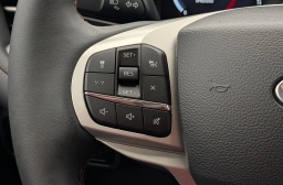 Ford Explorer Active w/200A Pkg RWD 2026