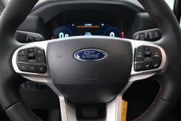 Ford Explorer Active w/200A Pkg RWD 2026