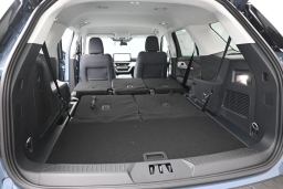 Ford Explorer Active w/200A Pkg RWD 2026