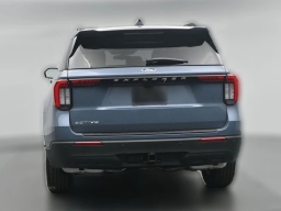 Ford Explorer Active w/200A Pkg RWD 2026
