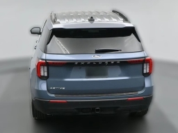 Ford Explorer Active w/200A Pkg RWD 2026