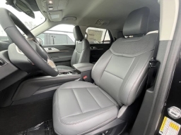 Ford Explorer Active w/100A Pkg RWD 2026