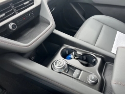 Ford Explorer Active w/100A Pkg RWD 2026
