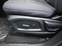 Ford Explorer Active w/100A Pkg RWD 2026