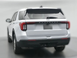 Ford Explorer Active w/100A Pkg RWD 2026