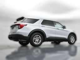 Ford Explorer Active w/100A Pkg RWD 2026