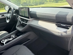 Ford Explorer Active w/200A Pkg RWD 2026