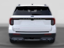 Ford Explorer Active w/200A Pkg RWD 2026