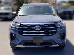 Ford Explorer Active w/200A Pkg RWD 2026