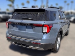Ford Explorer Active w/200A Pkg RWD 2026