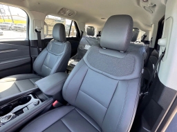 Ford Explorer Active w/200A Pkg RWD 2026