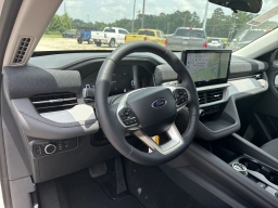 Ford Explorer Active w/200A Pkg RWD 2026