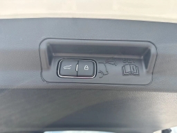 Ford Explorer Active w/200A Pkg RWD 2026