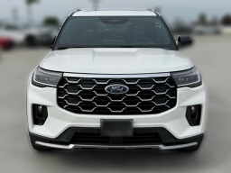 Ford Explorer Platinum RWD 2026