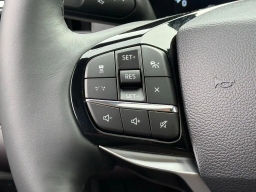 Ford Explorer Platinum RWD 2026